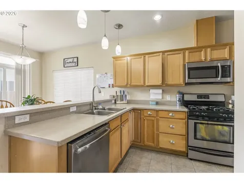 891 Kentucky Avenue Coos Bay OR 97420