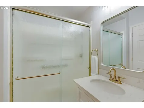 3760 NW Tustin Ranch Drive Portland OR 97229