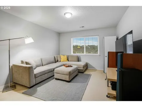 3760 NW Tustin Ranch Drive Portland OR 97229