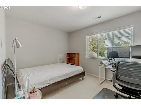 3760 NW Tustin Ranch Drive Portland OR 97229