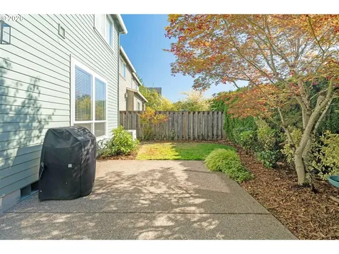 3760 NW Tustin Ranch Drive Portland OR 97229
