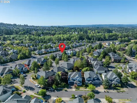 3760 NW Tustin Ranch Drive Portland OR 97229