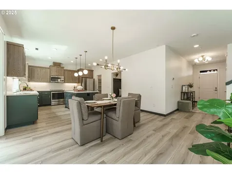 2302 S Royal Court Ridgefield WA 98642