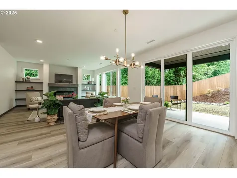 2302 S Royal Court Ridgefield WA 98642