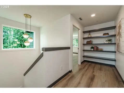 2302 S Royal Court Ridgefield WA 98642