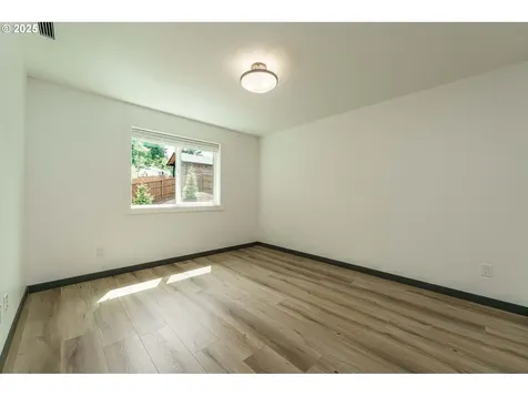 2302 S Royal Court Ridgefield WA 98642