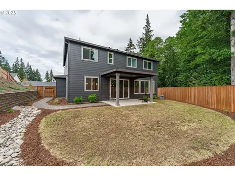2302 S Royal Court Ridgefield WA 98642