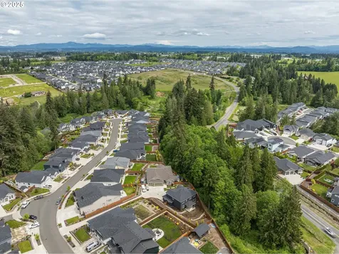 2302 S Royal Court Ridgefield WA 98642