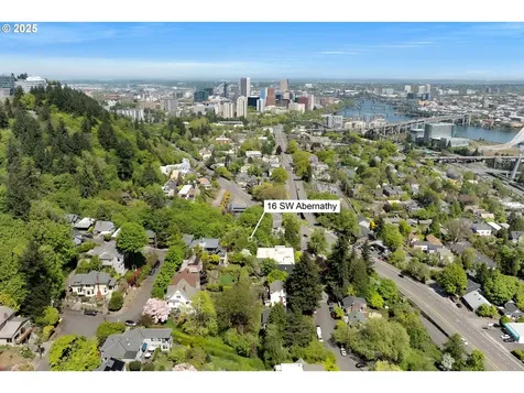16 SW Abernethy Street Portland OR 97239
