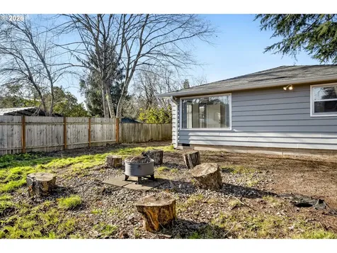 16560 SE Haig Drive Portland OR 97236