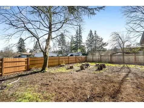 16560 SE Haig Drive Portland OR 97236