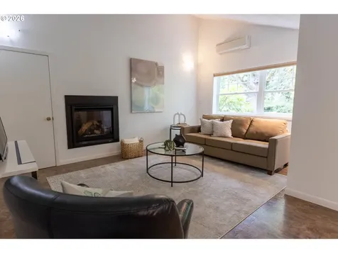 1640 NE Holly Oak Place Corvallis OR 97330