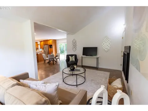 1640 NE Holly Oak Place Corvallis OR 97330