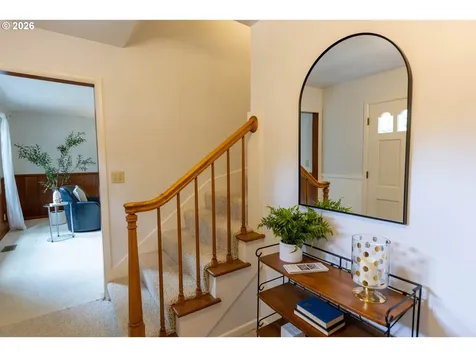 1640 NE Holly Oak Place Corvallis OR 97330