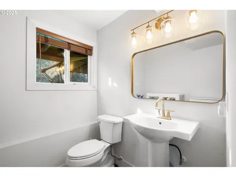 16800 SE Rock Creek Court Clackamas OR 97015