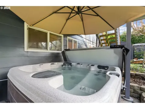 16800 SE Rock Creek Court Clackamas OR 97015