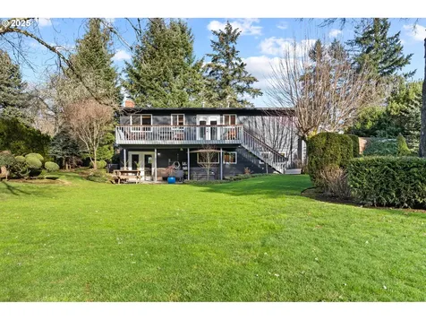 16800 SE Rock Creek Court Clackamas OR 97015