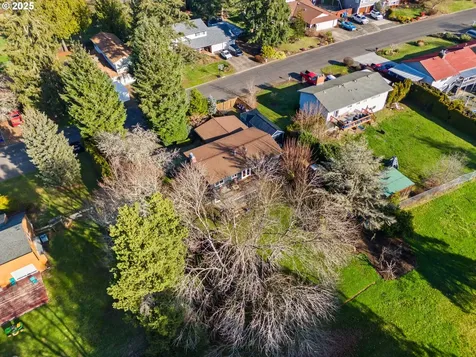 16800 SE Rock Creek Court Clackamas OR 97015