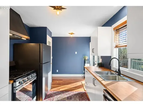 16800 SE Rock Creek Court Clackamas OR 97015