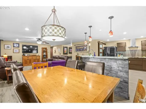 801 S Park Street Carlton OR 97111