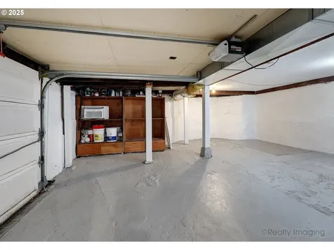 2738 SE 18th Avenue Portland OR 97202