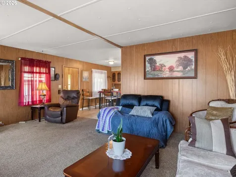4882 Lancaster Drive Salem OR 97305