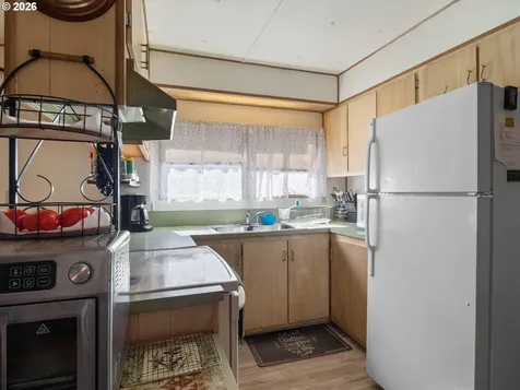 4882 Lancaster Drive Salem OR 97305