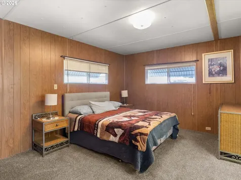 4882 Lancaster Drive Salem OR 97305