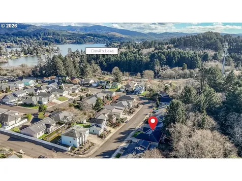 4635 NE Tide Avenue Lincoln City OR 97367