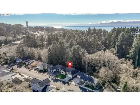 4635 NE Tide Avenue Lincoln City OR 97367