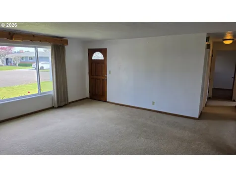 2360 High Street Reedsport OR 97467