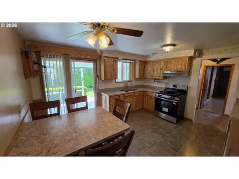 2360 High Street Reedsport OR 97467