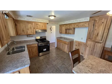 2360 High Street Reedsport OR 97467
