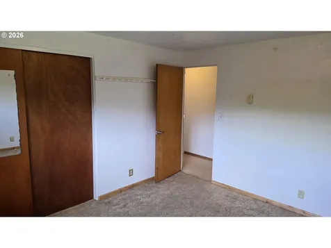 2360 High Street Reedsport OR 97467