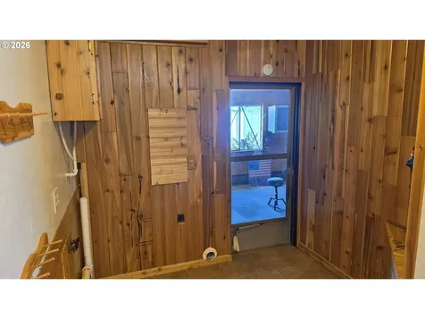 2360 High Street Reedsport OR 97467