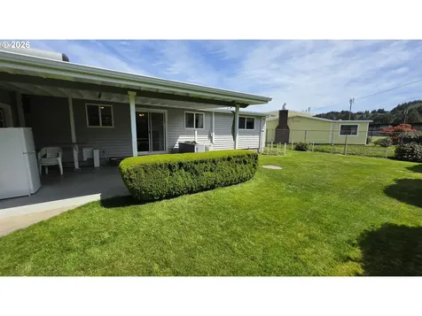 2360 High Street Reedsport OR 97467