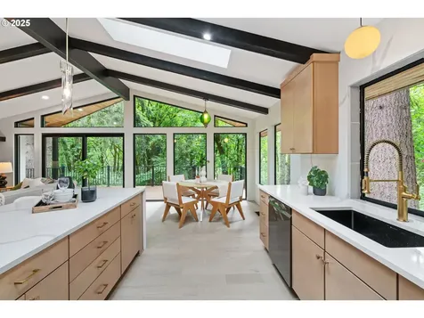 18 Monticello Drive Lake Oswego OR 97035