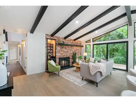18 Monticello Drive Lake Oswego OR 97035