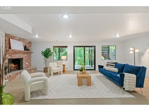 18 Monticello Drive Lake Oswego OR 97035