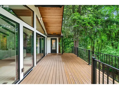18 Monticello Drive Lake Oswego OR 97035
