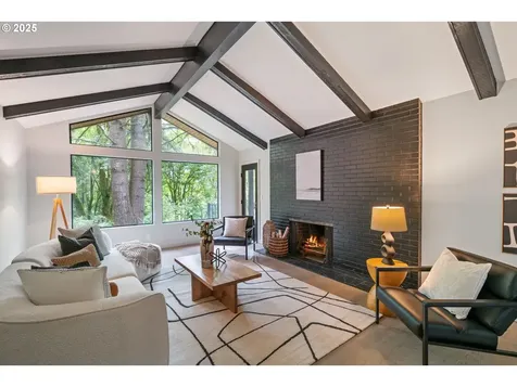 18 Monticello Drive Lake Oswego OR 97035