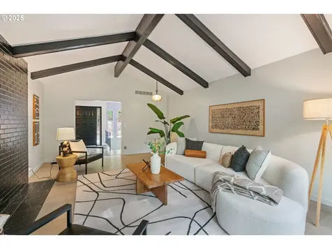 18 Monticello Drive Lake Oswego OR 97035