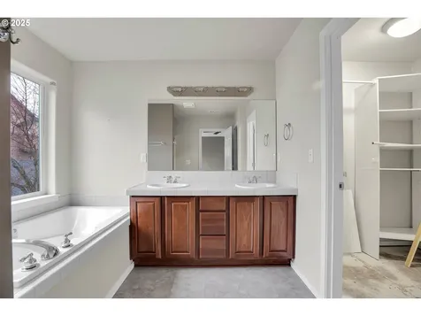 3470 SE Ironwood Avenue Hillsboro OR 97123