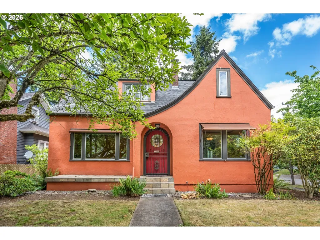 3037 NE Skidmore Street Portland OR 97211