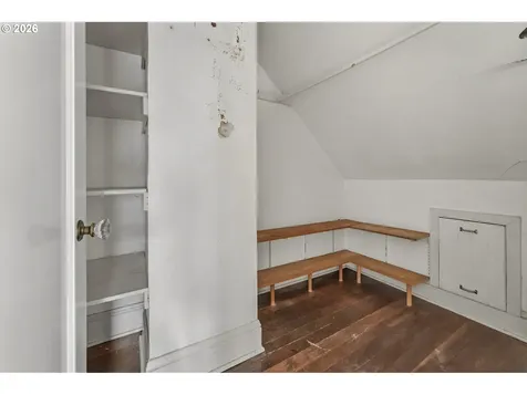 3037 NE Skidmore Street Portland OR 97211