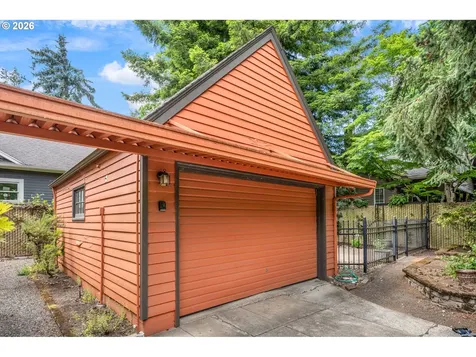3037 NE Skidmore Street Portland OR 97211