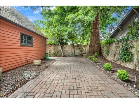 3037 NE Skidmore Street Portland OR 97211
