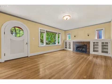 3037 NE Skidmore Street Portland OR 97211