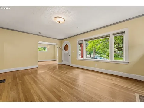 3037 NE Skidmore Street Portland OR 97211