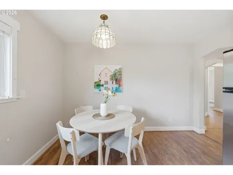 7660 SW 74th Avenue Portland OR 97223